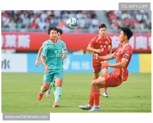 当今足球巨星风采各异全球赛场亮点人物解析