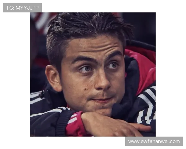 超高清足球明星帅气头像精选，完美呈现球场英雄风采，激发你热爱足球的激情