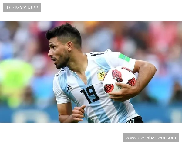 足球巨星与女明星时尚搭配揭秘完美演绎星光魅力与运动风采